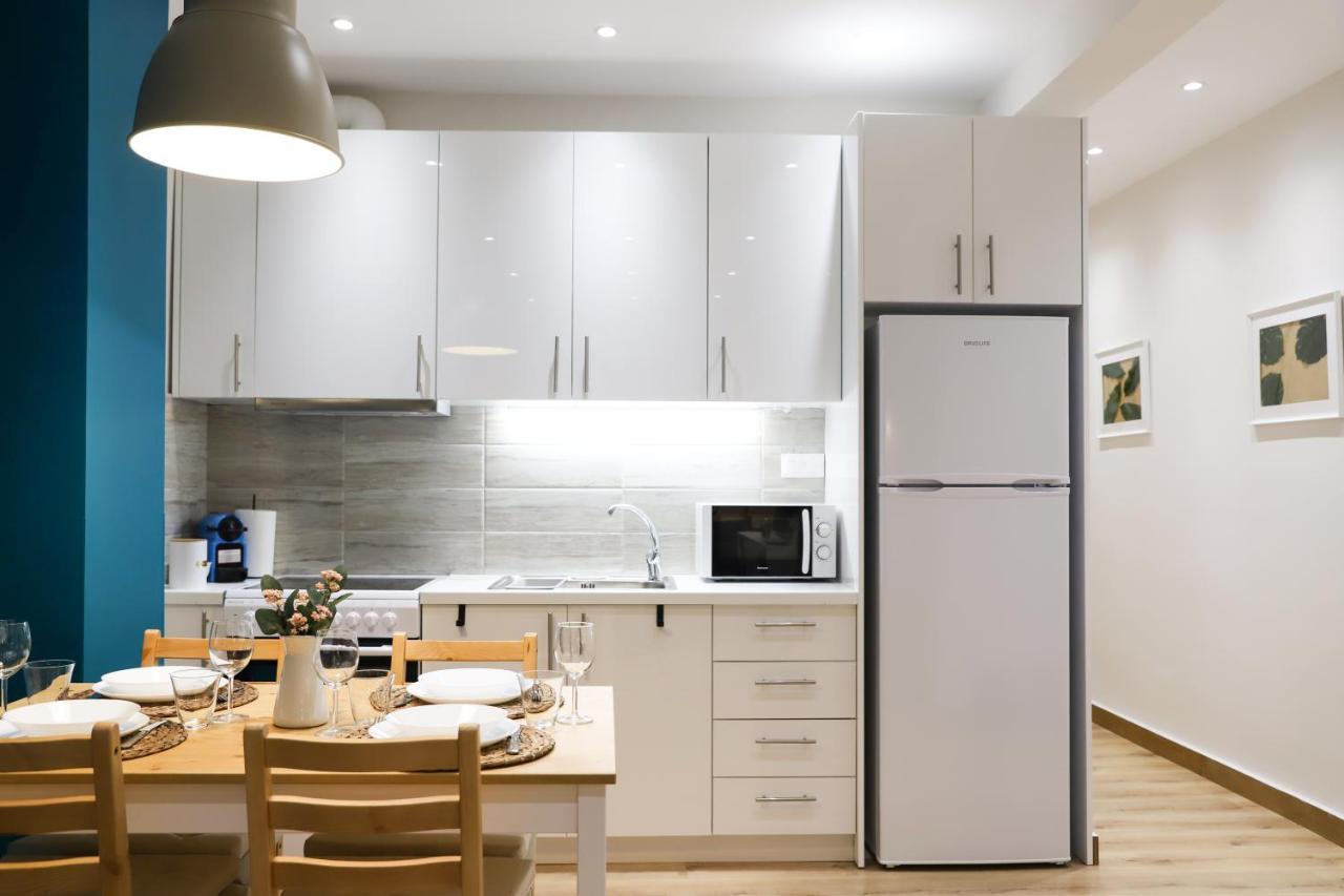 Luxury Seaview Apartment Con Vista Λουτράκι Εξωτερικό φωτογραφία