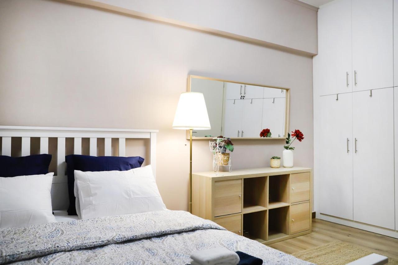 Luxury Seaview Apartment Con Vista Λουτράκι Εξωτερικό φωτογραφία